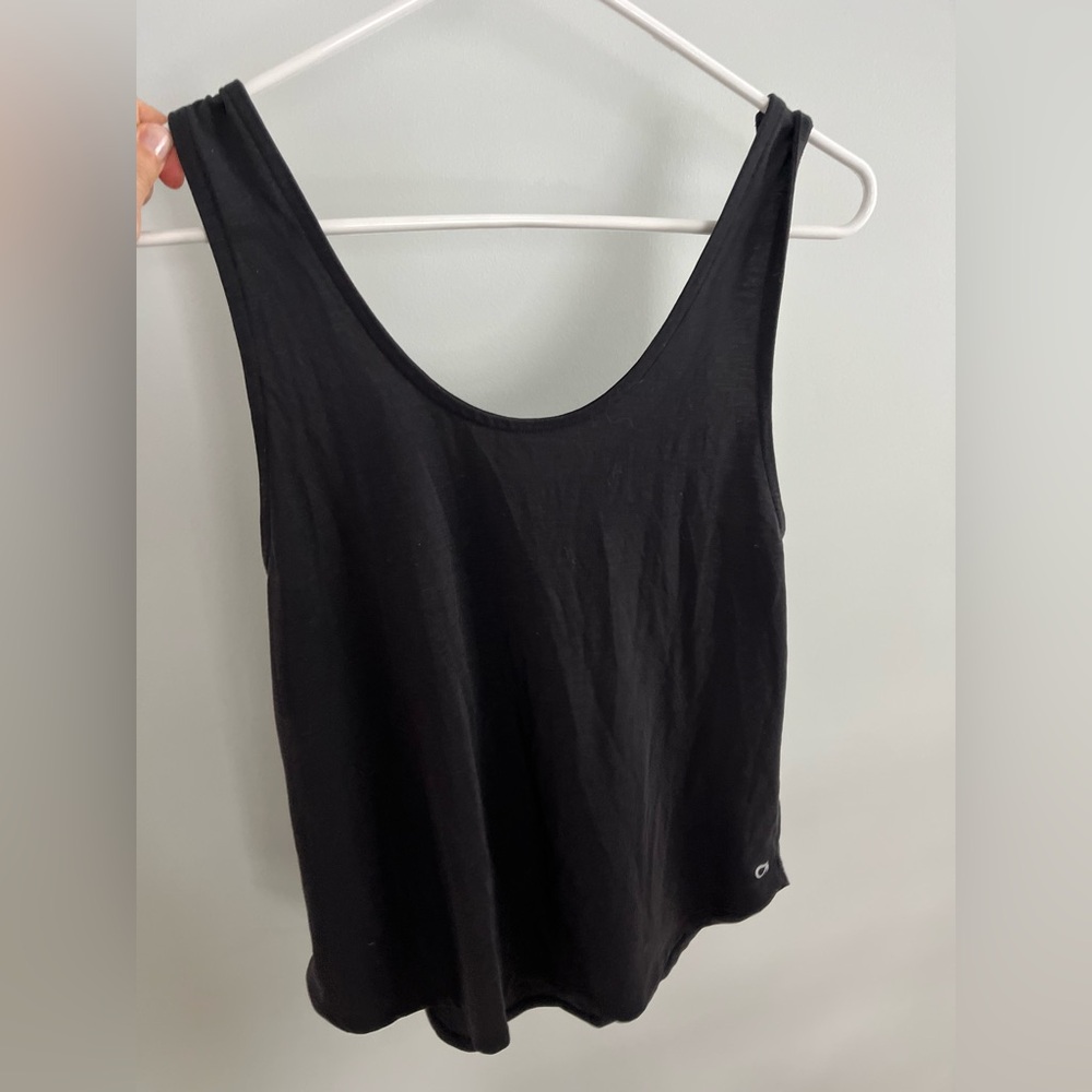 GapFit Black Tank Top